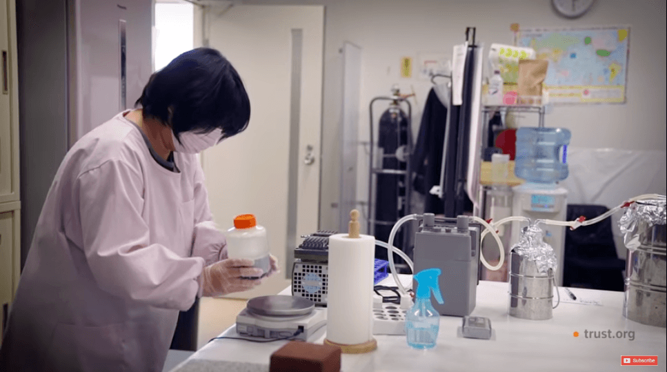 Fukushima mothers radiation lab